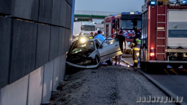 Wypadek w Ruścu. Trasa w kierunku Katowic zablokowana